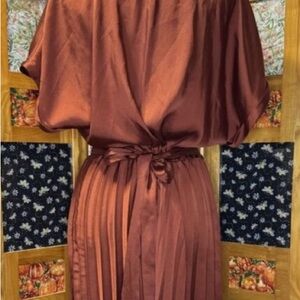 BANANA REPUBLIC Brown Pleated Midi Dress Belt Elastic Waist Preppy Quiet Lux L